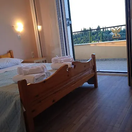 Ligeris House 1 In Agioi Deka (Corfu)