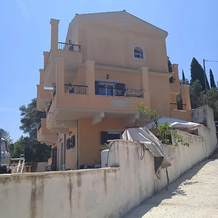 Ligeris House 1 In Дом отдыха Agioi Deka (Corfu)