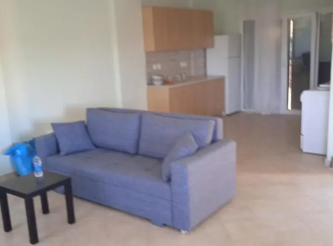 Ligeris House 1 In Tatil Evi Agioi Deka (Corfu)