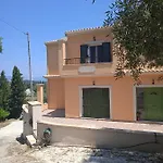 Ligeris House 1 In *