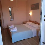 Ligeris House 1 In