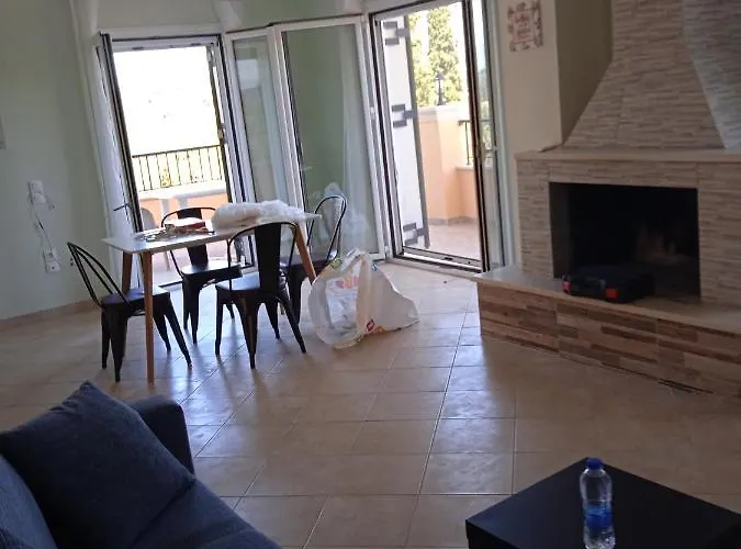 Ligeris House 1 In